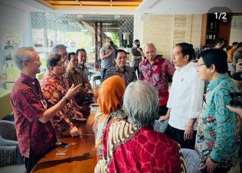 Di Tengah Gugatan Ijazah Palsu, Presiden Jokowi Bertemu Sahabat Sesama Alumni UGM