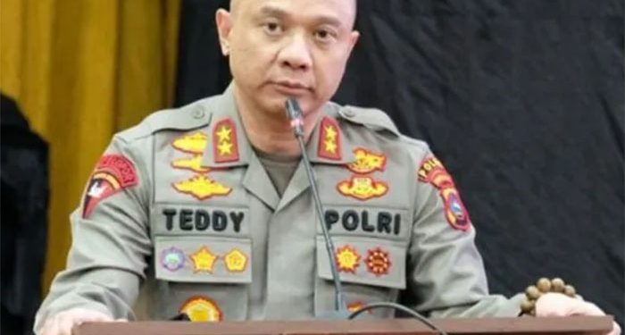 Terkait Kasus Narkoba Irjen Teddy Minahasa, Divpropam Polri Panggil Lima Polisi