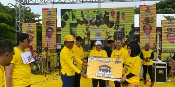 Ribuan Warga Palu Kuningkan Vatulemo Peringati HUT Partai Golkar ke 58 Tahun