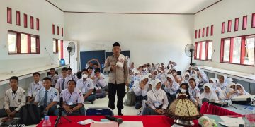 Satgas Madagoraya Masuki SMA Negeri 3 Poso, Sosialisasikan Bahaya Radikalisme dan Intoleransi