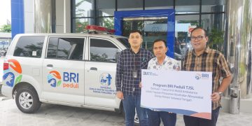 Yapkesmas GKST Terima Bantuan 1 Unit Ambulans dari Program BRI Peduli TJSL