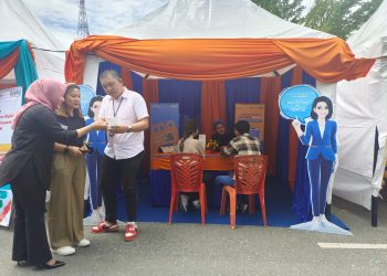 BRI Buka Layanan Masyarakat Di Stand Pameran HUT Kota Poso