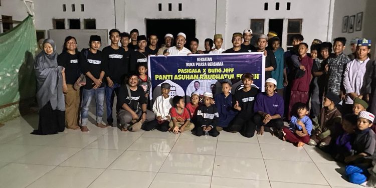 Bung Jeff Berbuka Puasa Bersama Anak Panti Asuhan di Ganda-ganda