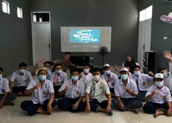 Anak Binaan LPKA Palu Peringati Hardiknas 2024 dengan Nobar Film Pendidikan
