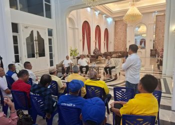 Ahmad Ali-Abdul Karim Aljufri Bakal ke KPU Sulteng pada Hari Terakhir Pendaftaran