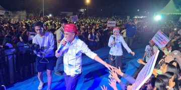 Ribuan Pemilih Pemula Dipimpin Pendeta Mendoakan Anwar Hafid Jadi Gubernur Sulteng