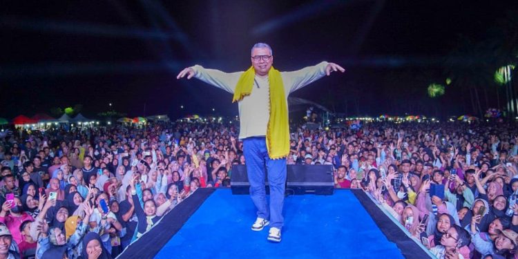 Ahmad Ali : Mari Berkontestasi dengan Gagasan. Ucapkan Selamat Kepada KPU Sulteng dan Ajak Semua Pihak Patuh Aturan Pilkada