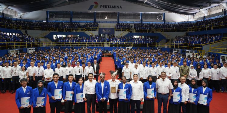 Siapkan Talenta untuk Menghadapi Trilema Energi, UPER Lantik Seribu Lebih Mahasiswa dan Naikkan Beasiswa 30 Persen