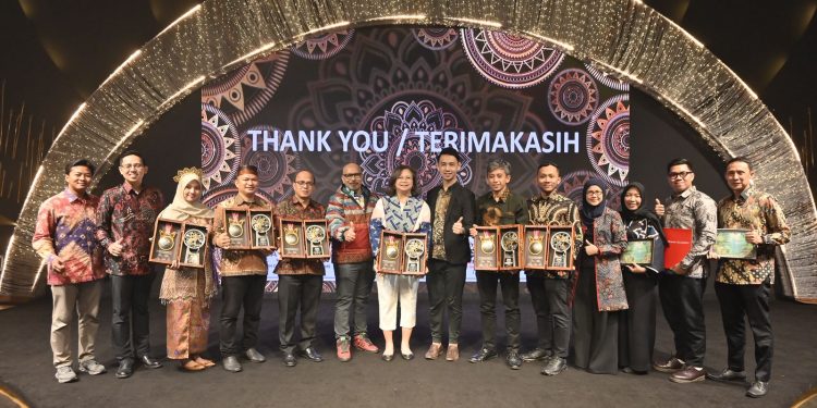 Pertamina Patra Niaga Regional Sulawesi Raih 37 Penghargaan di ENSIA Award 2025