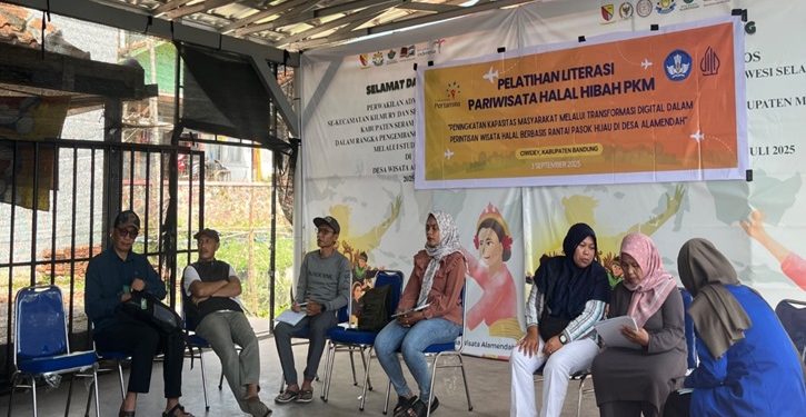 Hari Pariwisata Sedunia: UPER Dorong Keberlanjutan Pariwisata Halal di Desa Alamendah