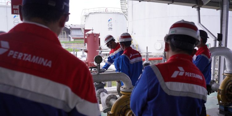 Pertamina Patra Niaga Sulawesi Pastikan Sarfas Pengisian Bahan Bakar Pesawat di Manado Siap dan Andal