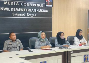 Tembus Nasional! Hanya 17 se-Indonesia, BSK Hukum Kanwil Kemenkum Sulteng Raih Penghargaan AIEK 2025 Kategori Unggul