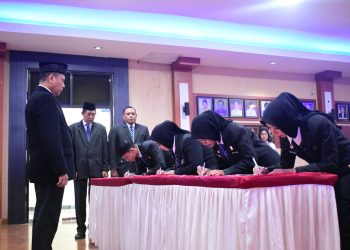 Resmi Dilantik! Empat Pejabat Baru Jadi Garda Terdepan Penataan Regulasi di Sulawesi Tengah