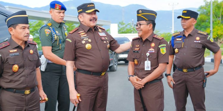 Kunjungan Perdana ST Burhanuddin ke Kejari Sigi, Dorong Pelayanan Hukum Berkualitas