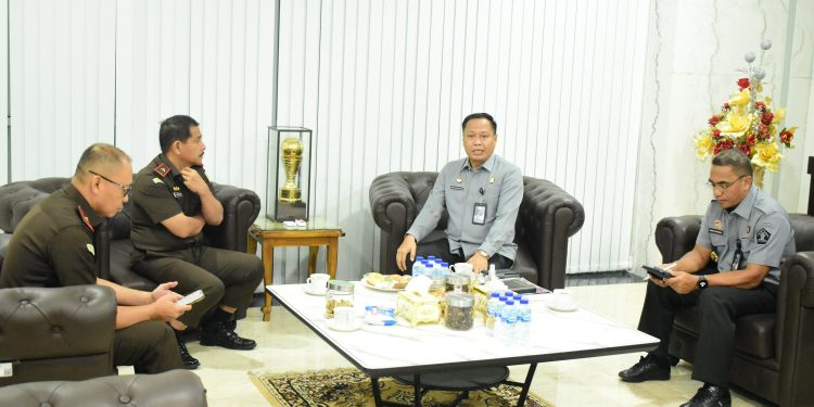 Permudah Layanan Publik, Kemenkum Sulteng Gandeng Kejaksaan Tinggi Pacu Budaya Sadar Hukum
