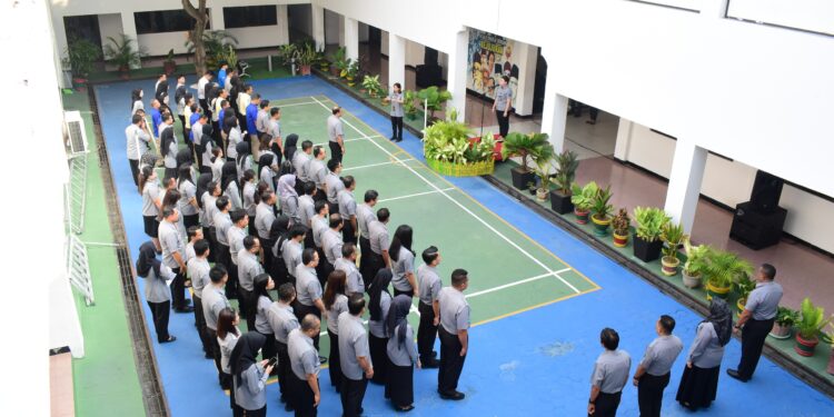 Tingkatkan Kualitas Pelayanan, Kemenkum Sulteng Perkuat Budaya Kerja